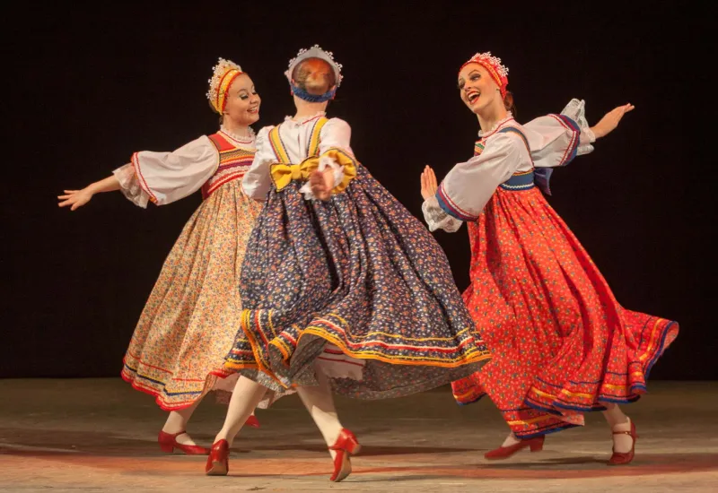 Исполнительское мастерство (народный танец)