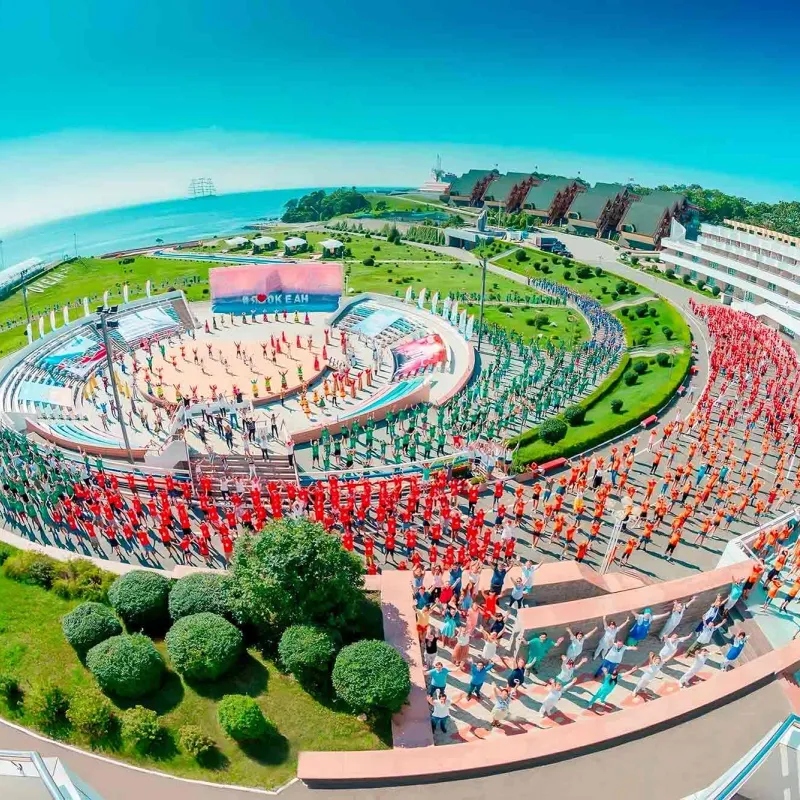 Приглашаем школьников 13-17 лет во Всероссийский детский центр «Океан» на программу «Восточный ветер» во Владивостоке