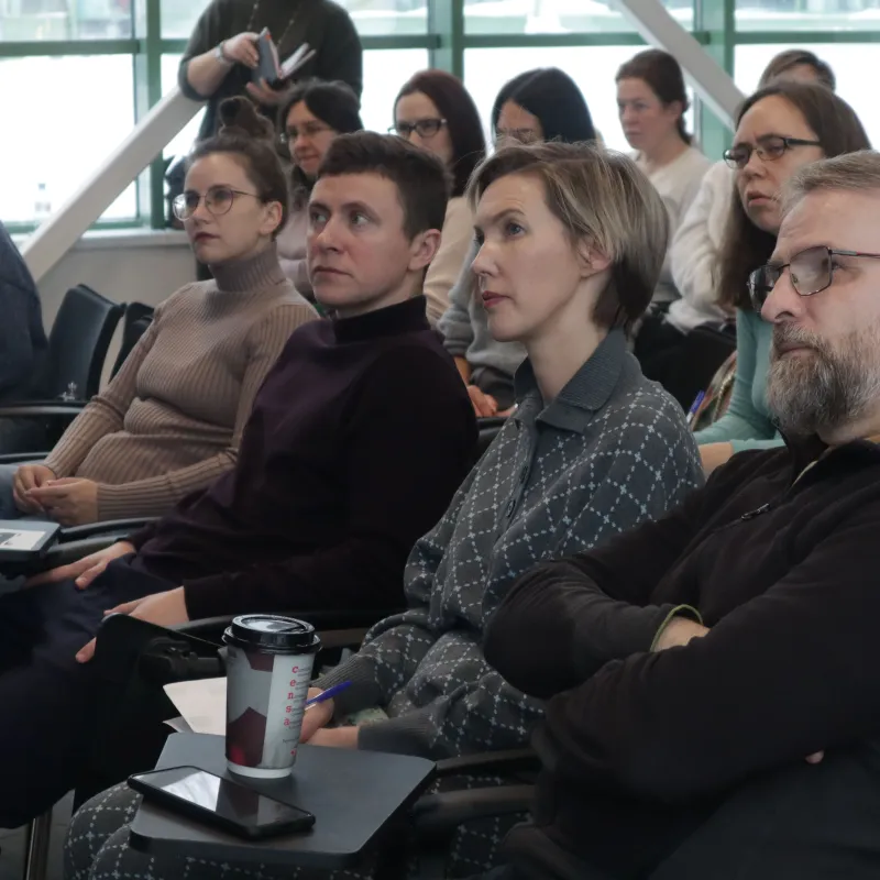 В ноябре родителям на ЛекториУМе расскажут о психофизическом здоровье и внутрисемейных отношениях со старшими родственниками.