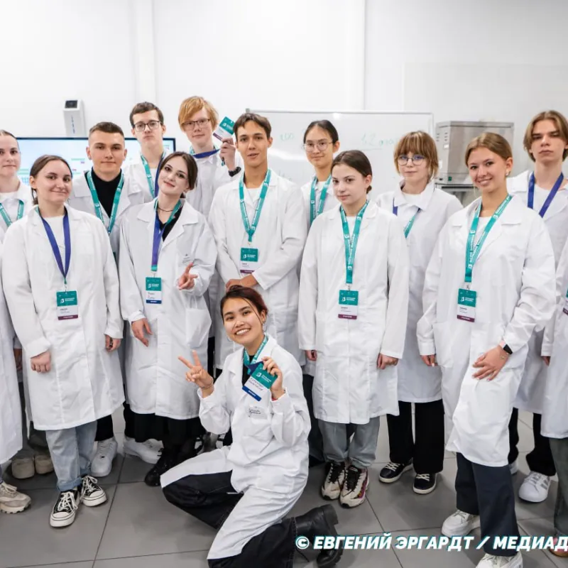 Нижегородские школьники, успешно защитившие свои проекты в финале «Больших вызовов» в «Сириусе», делятся опытом и победными эмоциями! Нижегородские школьники, успешно защитившие свои проекты в финале «Больших вызовов» в «Сириусе», делятся опытом и победными эмоциями!