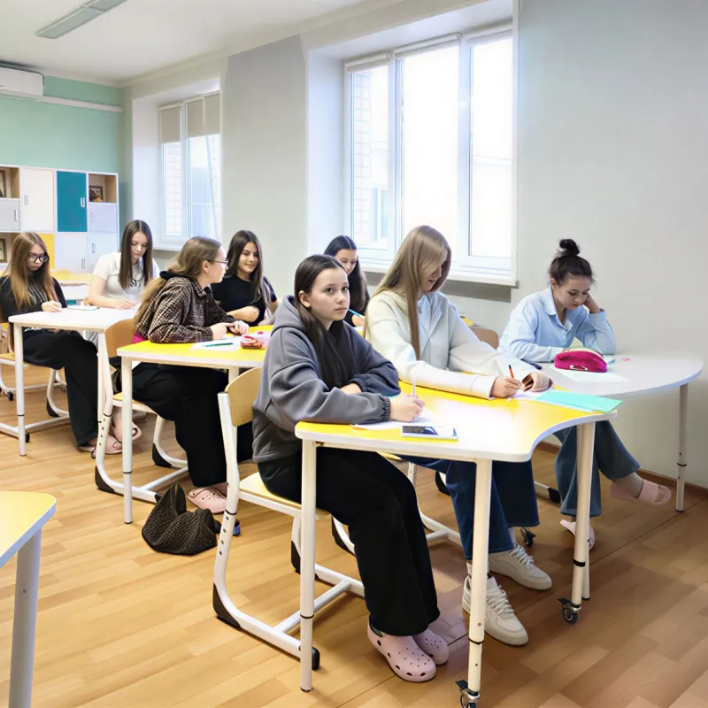 200 талантливых ребят уже в деле: весенние сборы в «Лазурном» стартовали