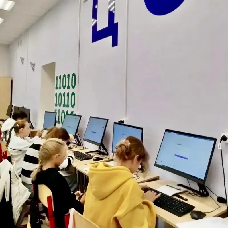 Стартует очно-дистанционная летняя олимпиадная школа!